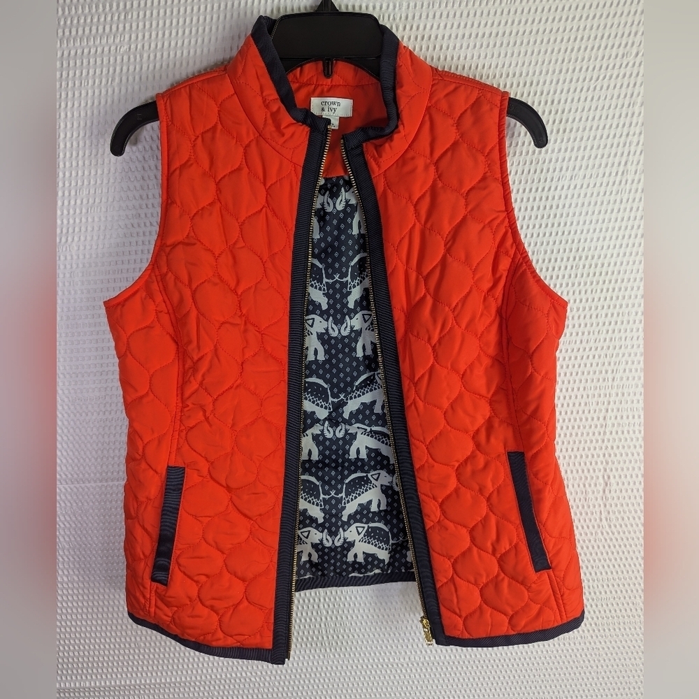 Crown & Ivy orange vest size small